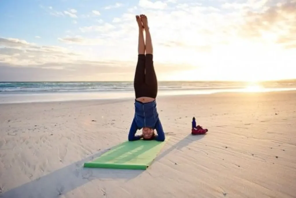 Postura Shirshasana