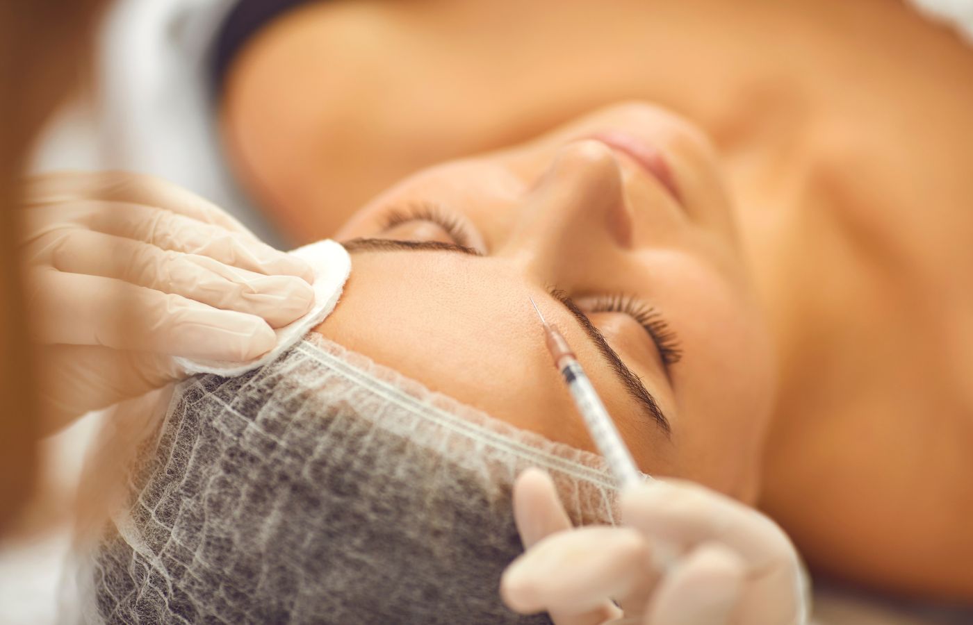Aplicação de microbotox na testa